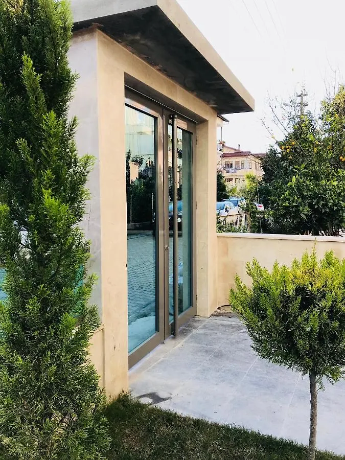 فتحية X Suite Apart 0*,